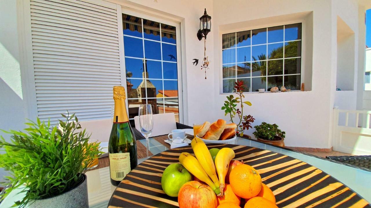 Ferienhaus Casa Blanca - Tarajalejo - Glasfaserinternet - Meerblick エクステリア 写真