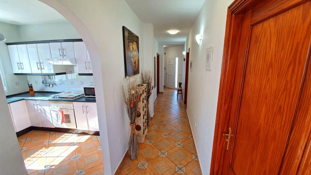 Ferienhaus Casa Blanca - Tarajalejo - Glasfaserinternet - Meerblick エクステリア 写真